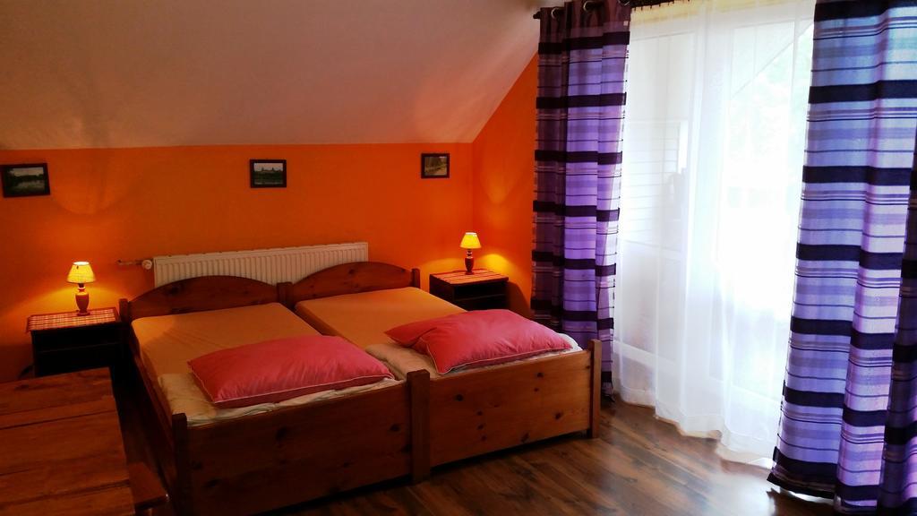 Na Skraju Lasu Chodel Bagian luar foto
