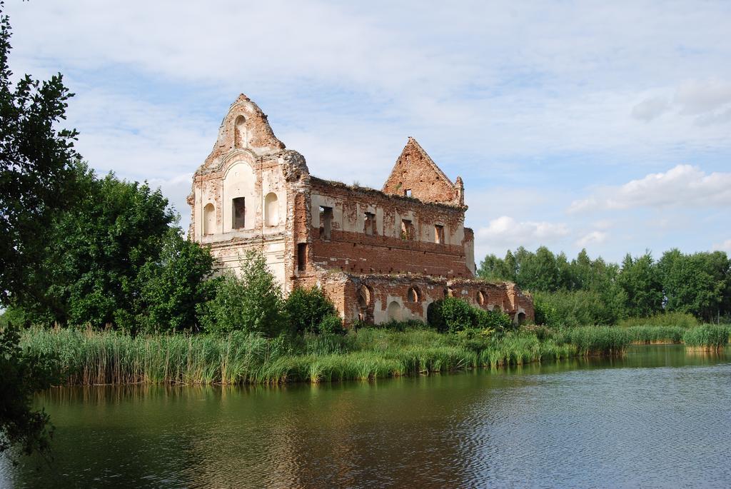 Na Skraju Lasu Chodel Bagian luar foto